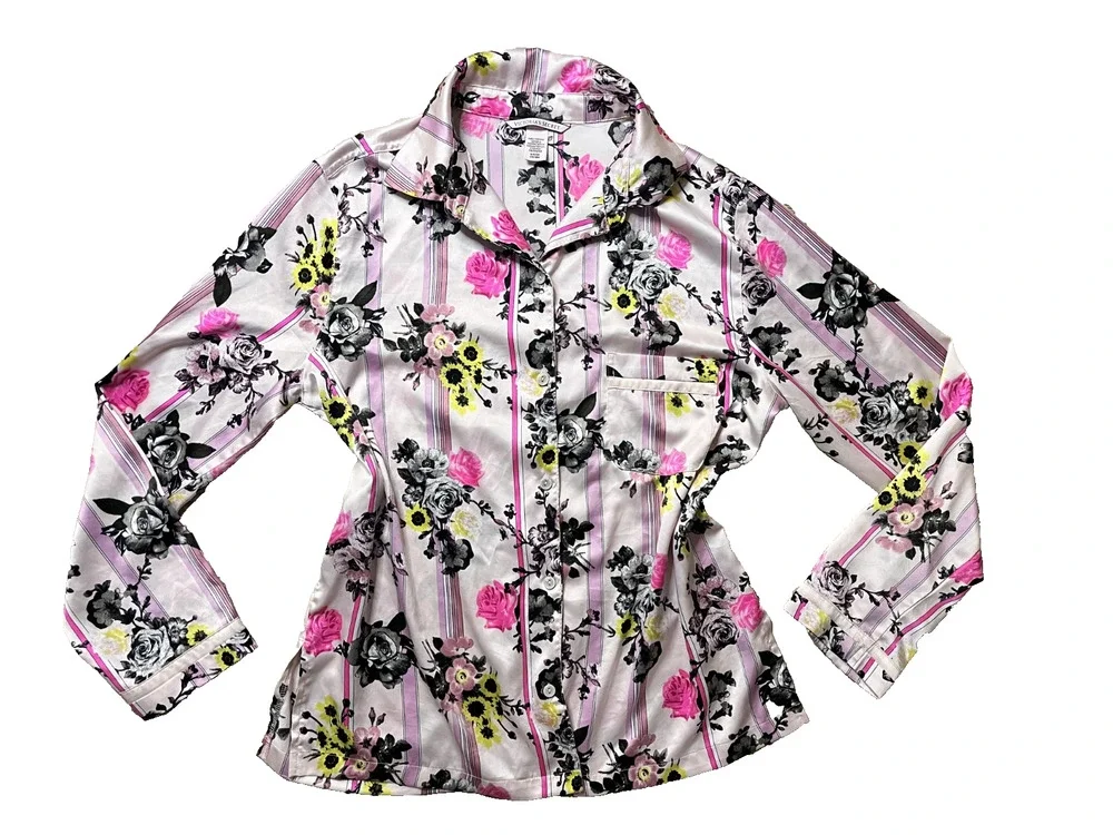 Women's Victoria Secret Size Small Button Up Floral Pajama Long Sleeve Top Pink